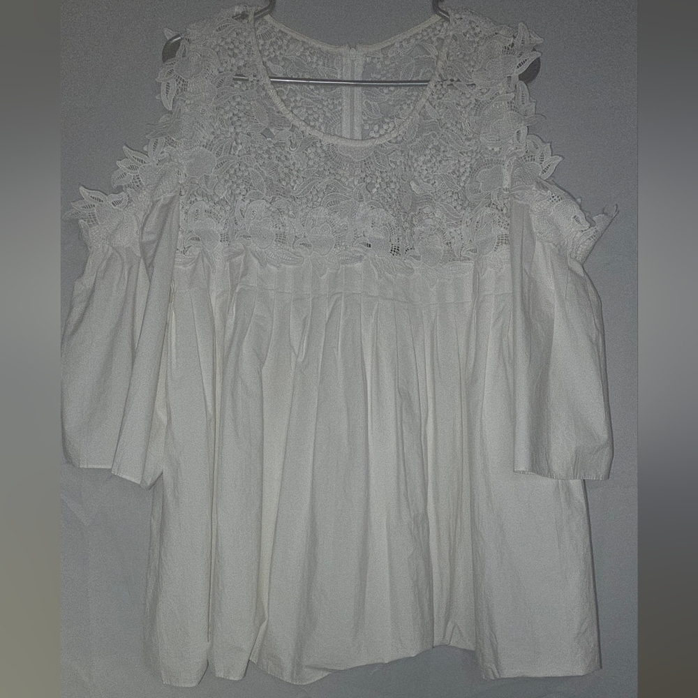 Chic White Lace Cold Shoulder Blouse